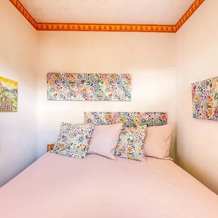 T3 Climatise Avec Parking, Proche - Fr-1-816-25 Appartement